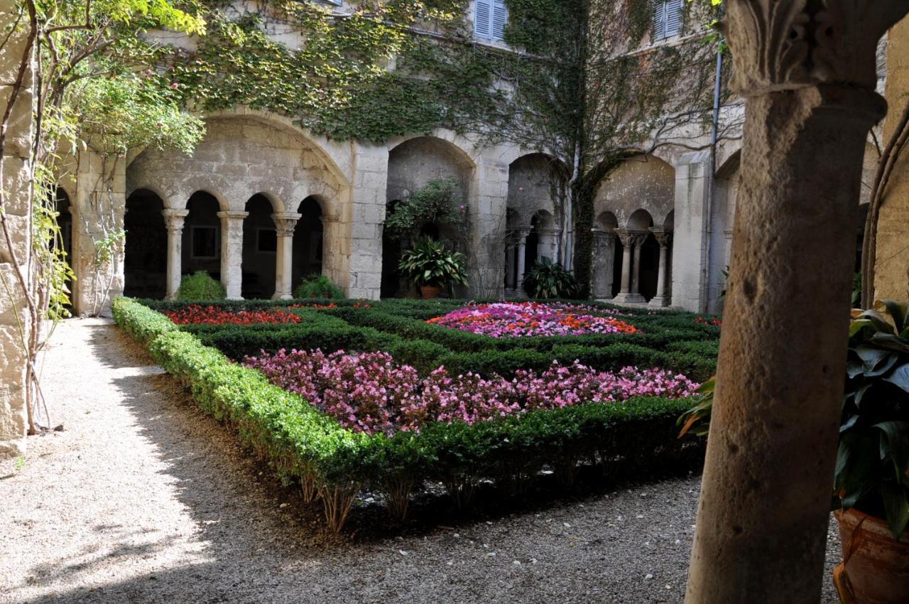 Le Mas De La Chouette Saint-Remy-de-Provence Luaran gambar